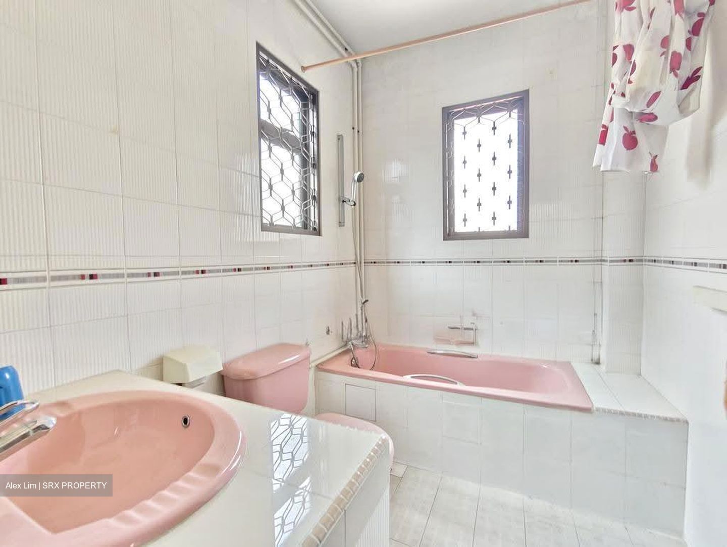 Truro Road (D8), Terrace #616734361